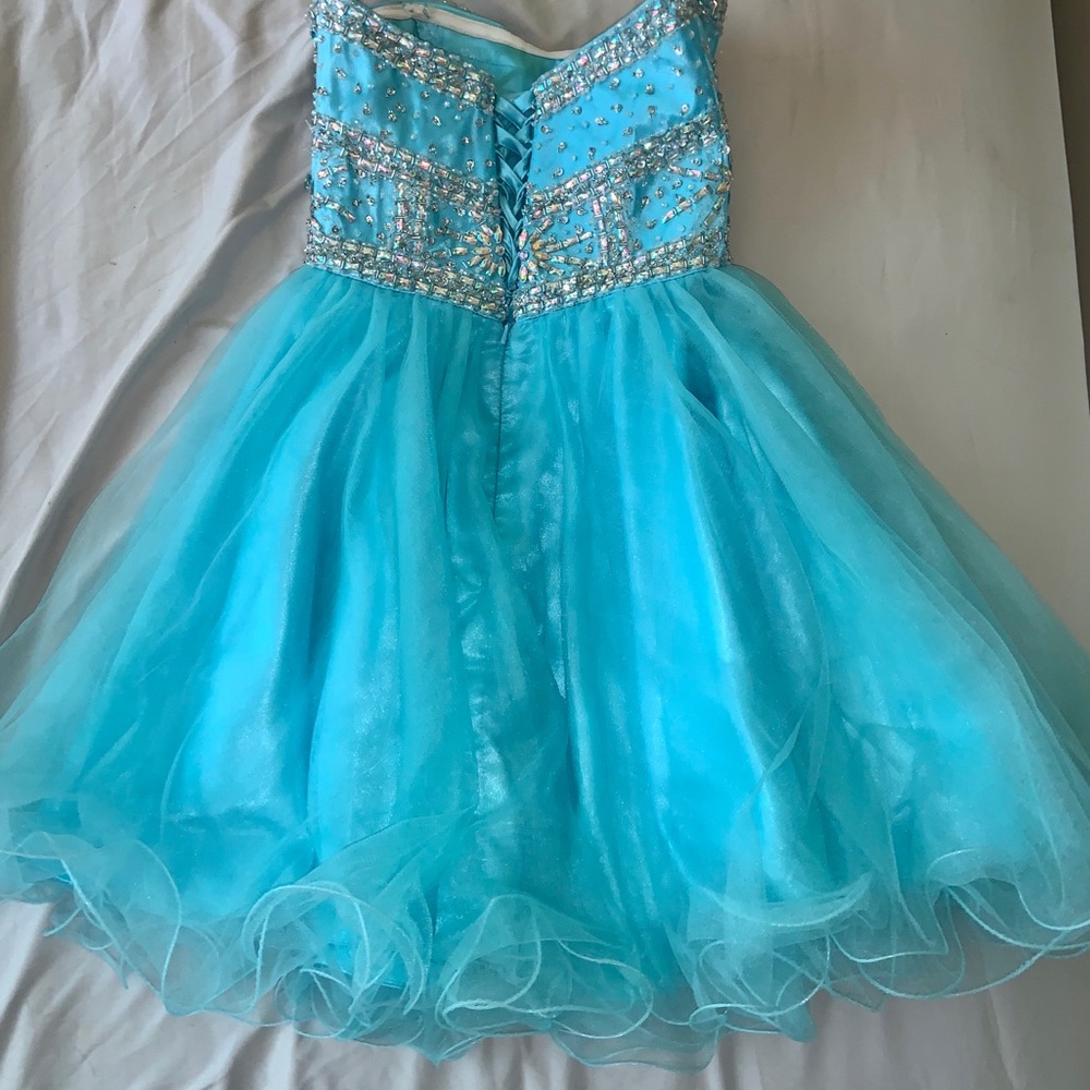 Lt blue cocktail corset dress. Size 6 - Picture 3 of 8